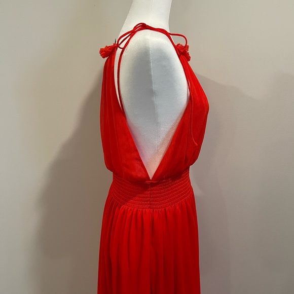 Banana Republic Crinkle Maxi Dress with Silk - Picture 6 of 10